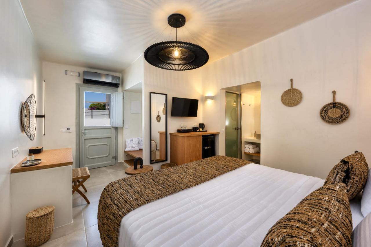 Hill Suites Fira  Exterior foto
